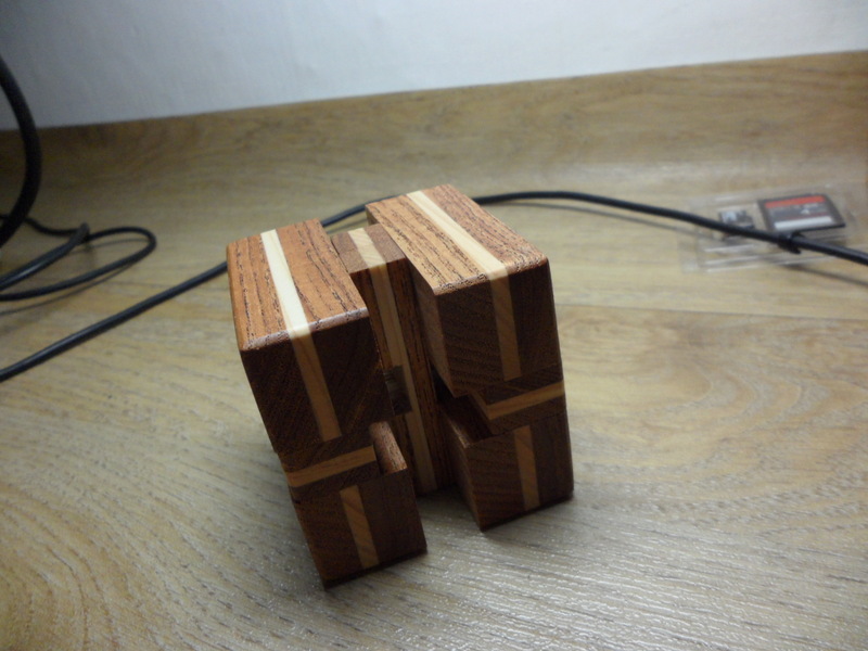 wooden-cube-puzzle-10.jpg
