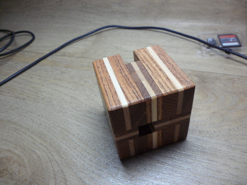 wooden-cube-puzzle-13.jpg